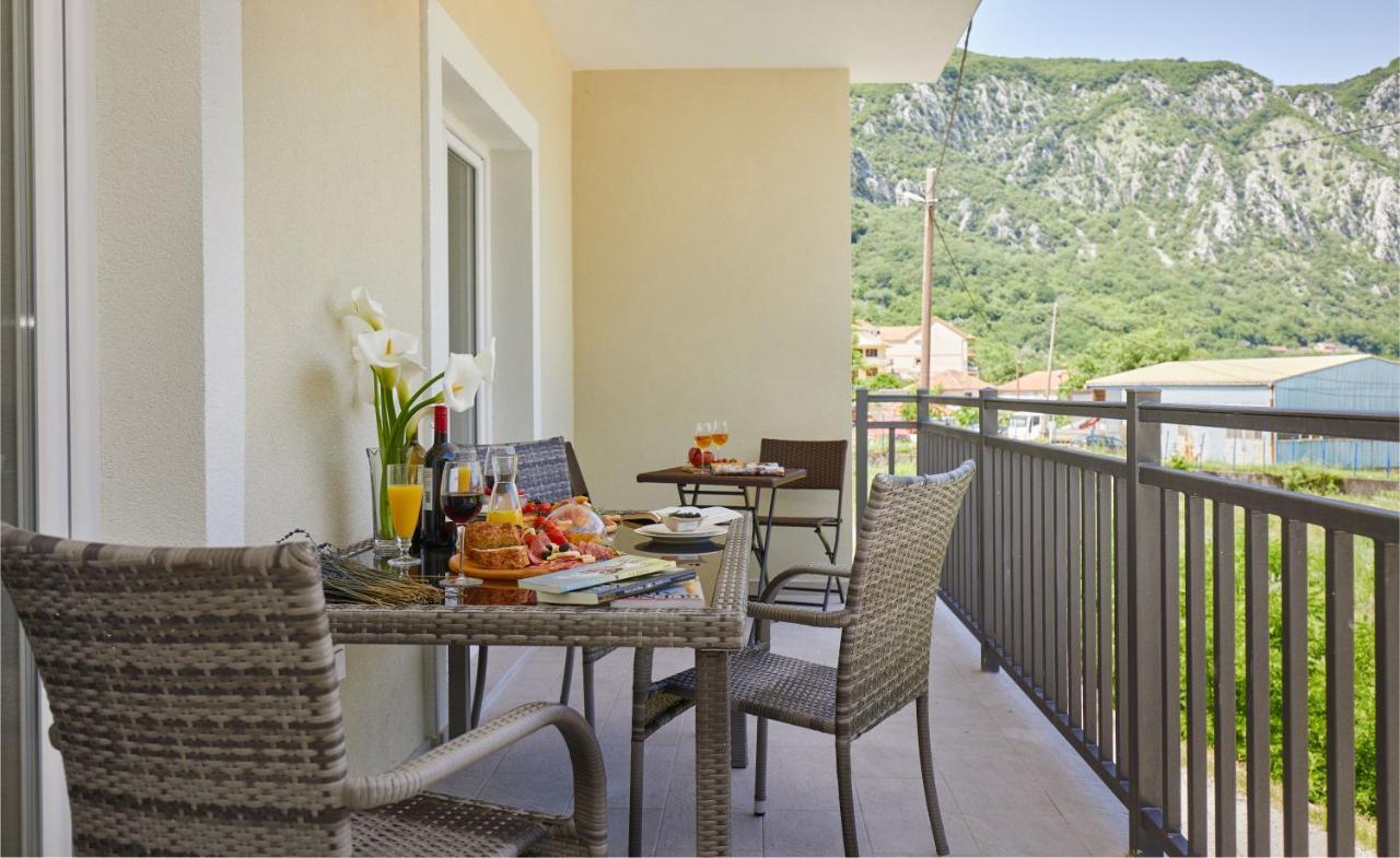 Peaceful Sunhill Apartments Kotor Dış mekan fotoğraf