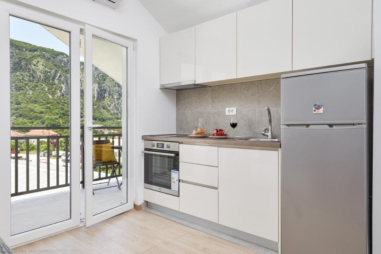 Peaceful Sunhill Apartments Kotor Dış mekan fotoğraf